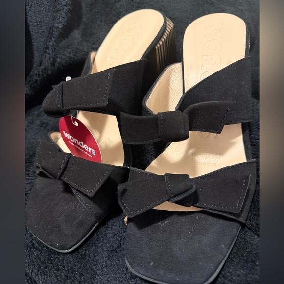 Wonders Black Suede Mules with Crisscross Straps - Picture 10 of 13
